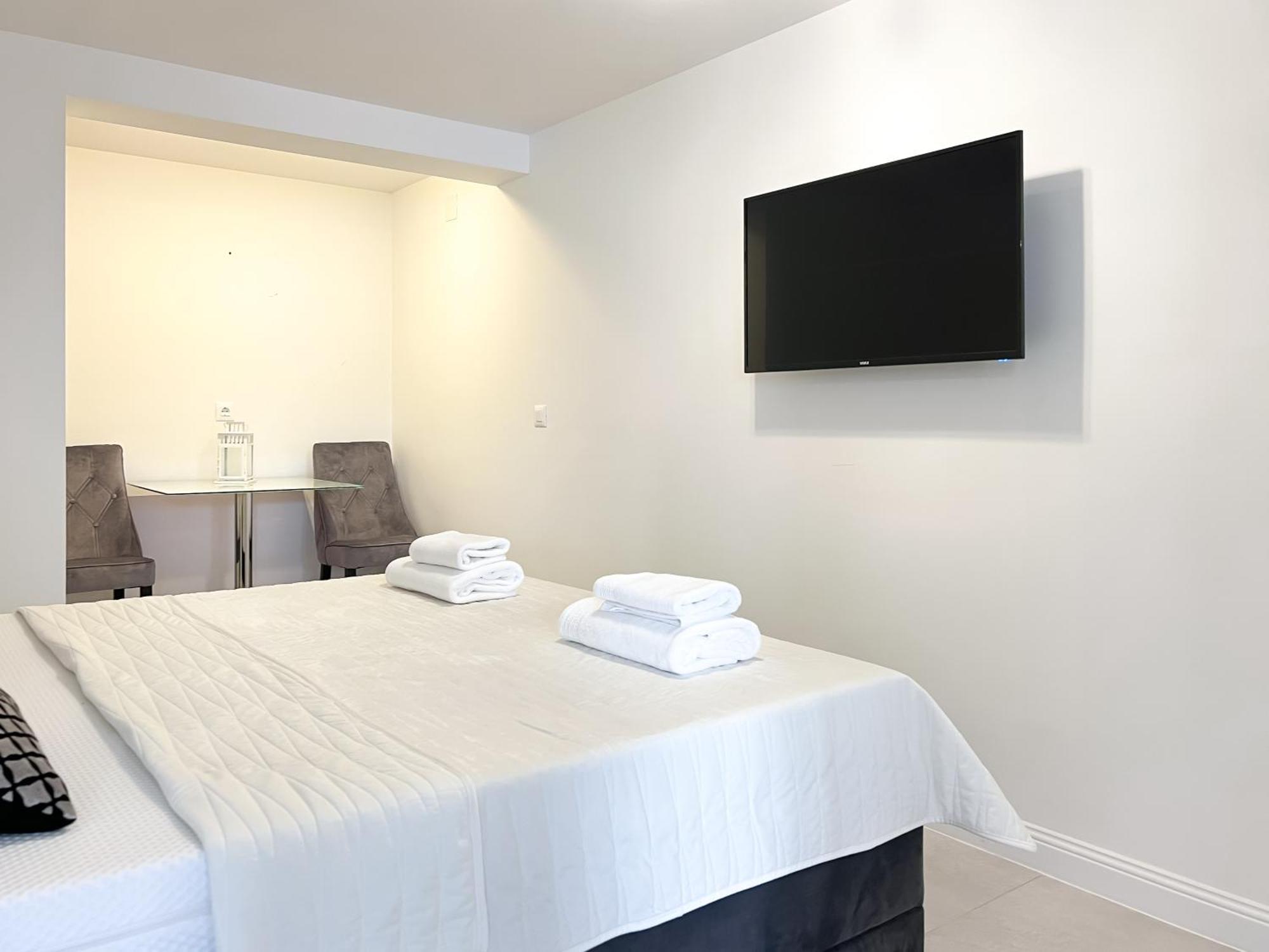 Apartments Larus Baska Voda Room photo